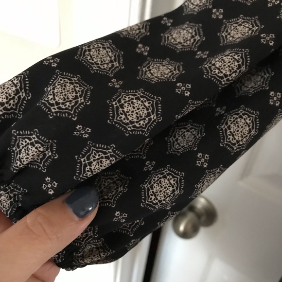 Patterned romper - Picture 2 of 4